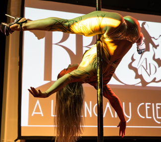 BBCA-Pole dancer
